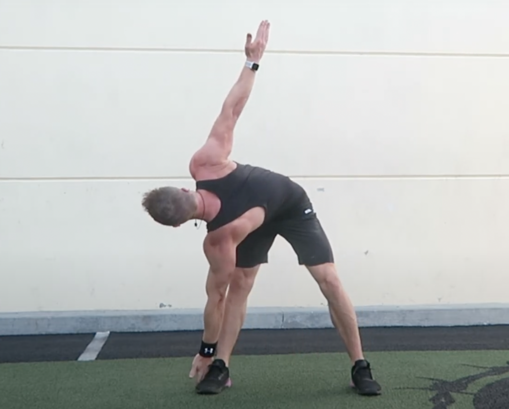 Windmill Stretch Exercise: Flex Your Way to Injury Prevention